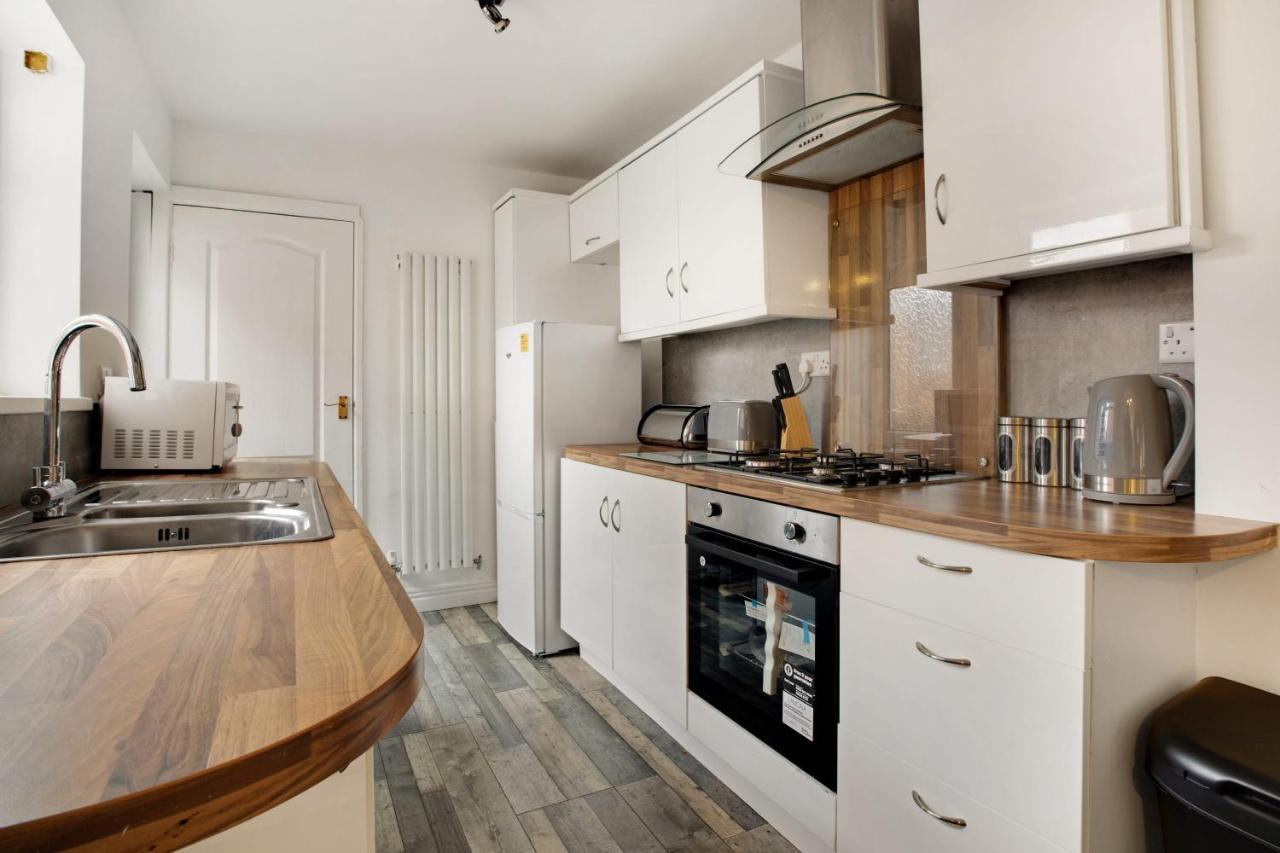Freshly Renovated, Feels Like Home, Sleeps 3 Chester-le-Street Bagian luar foto