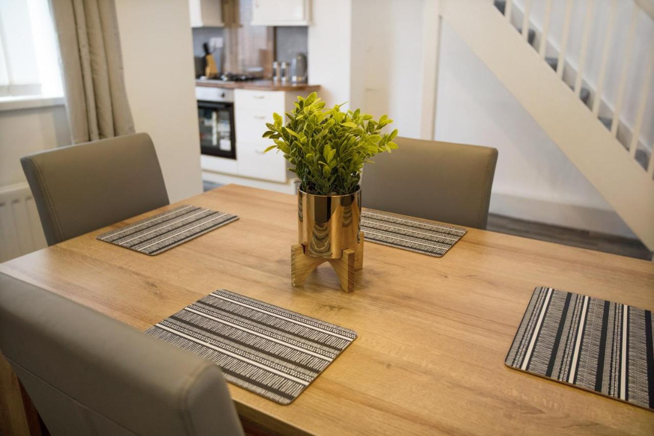 Freshly Renovated, Feels Like Home, Sleeps 3 Chester-le-Street Bagian luar foto